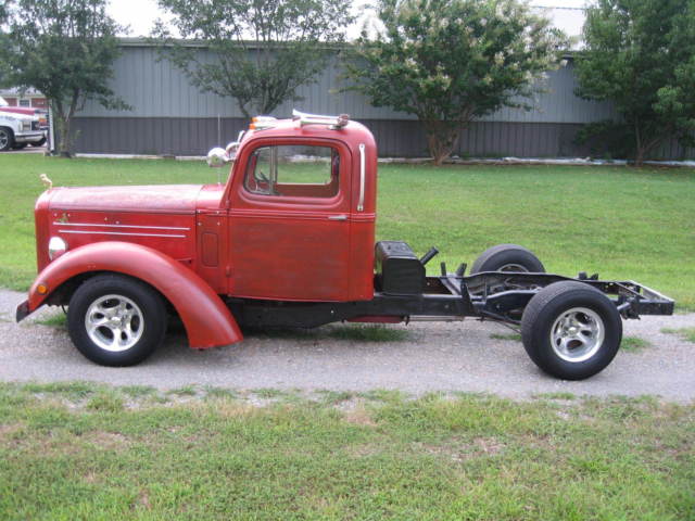 mack truck on a 1979 chevy c-10 running gear