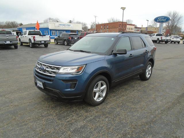 2019 ford explorer base