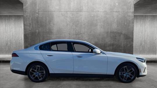 2024 BMW i5