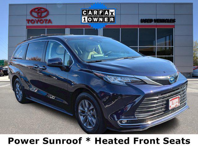 2022 toyota sienna xle 7 passenger