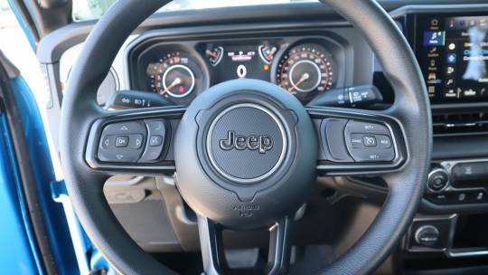 2024 Jeep Gladiator