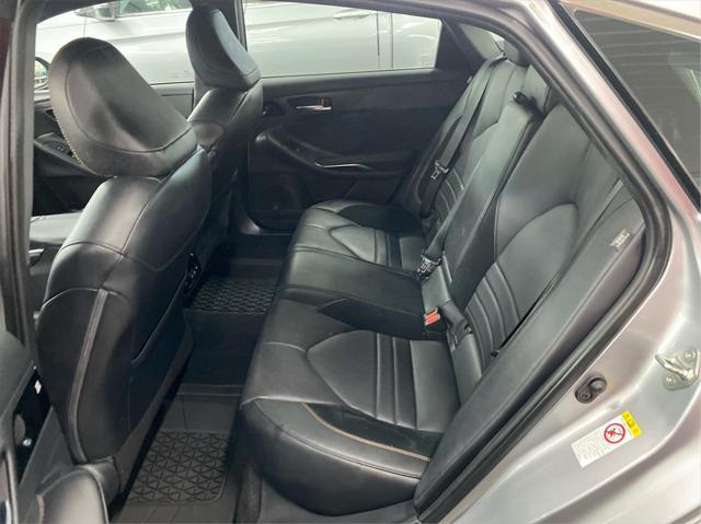 2019 toyota avalon touring