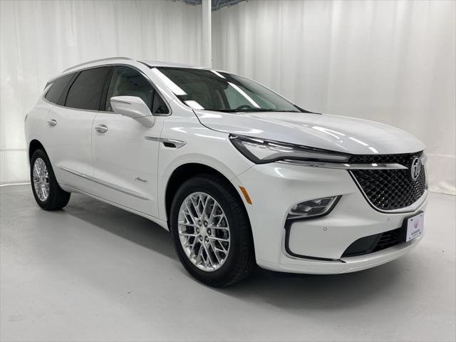 2023 buick enclave avenir awd