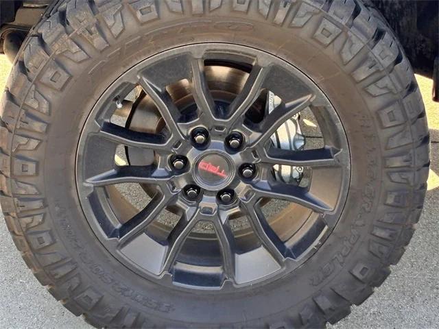 2023 toyota tundra sr5