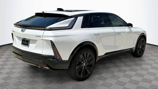 2024 Cadillac Lyriq