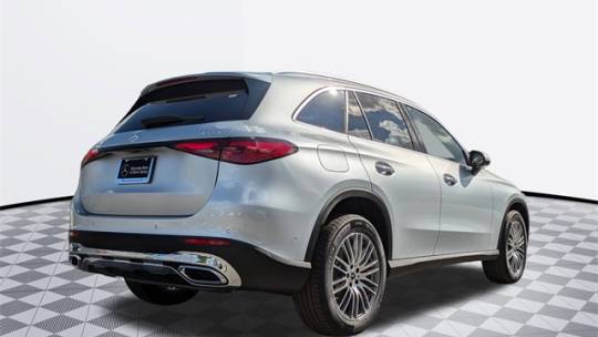 2025 Mercedes-Benz GLC