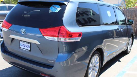 2014 Toyota Sienna