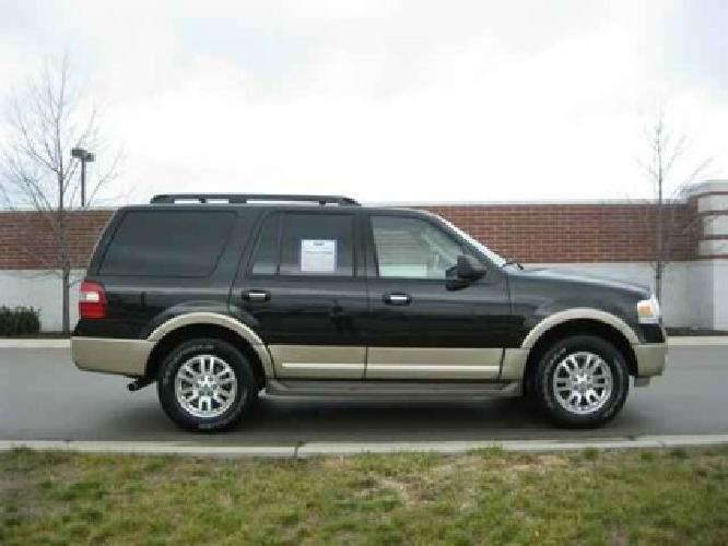 2011 ford expedition xlt in zionsville, in
