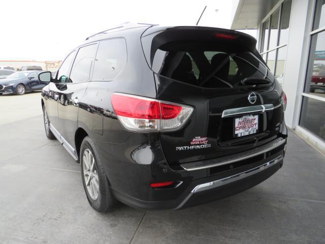 2016 nissan pathfinder sl