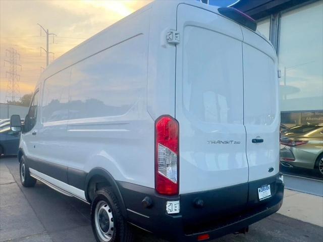 2018 ford transit-250 base