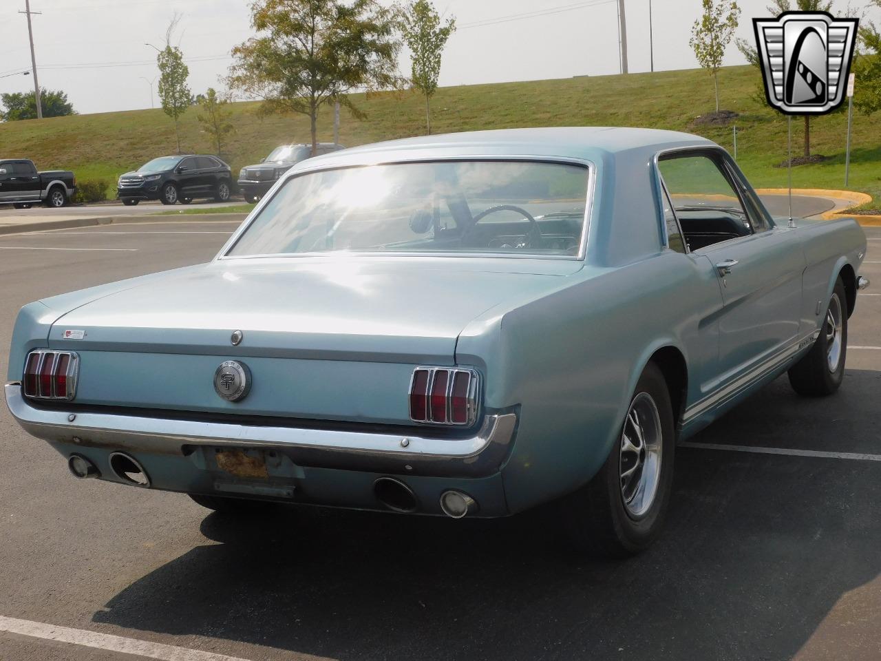 1966 ford mustang