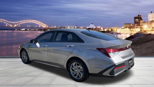 2024 Hyundai Elantra
