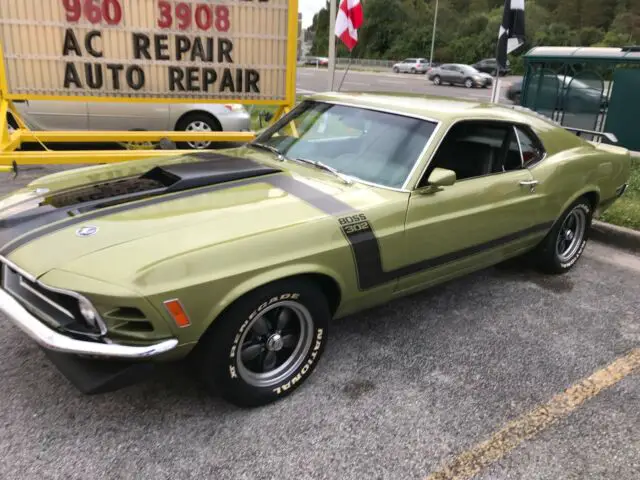 mustang boss 302 tribute cold a/c auto trans in great condition