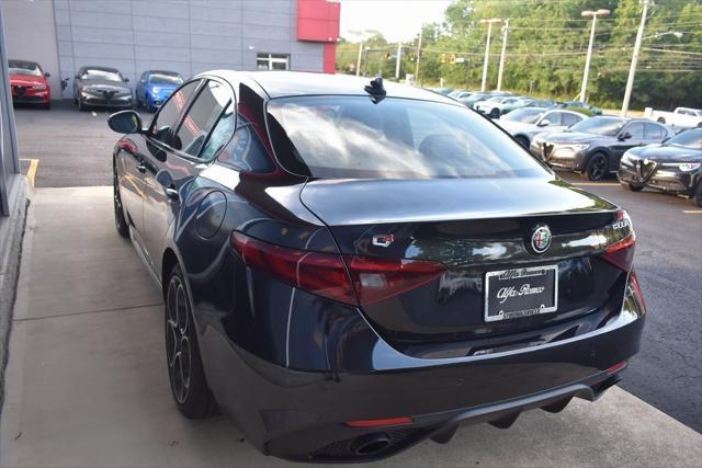 2022 alfa romeo giulia veloce