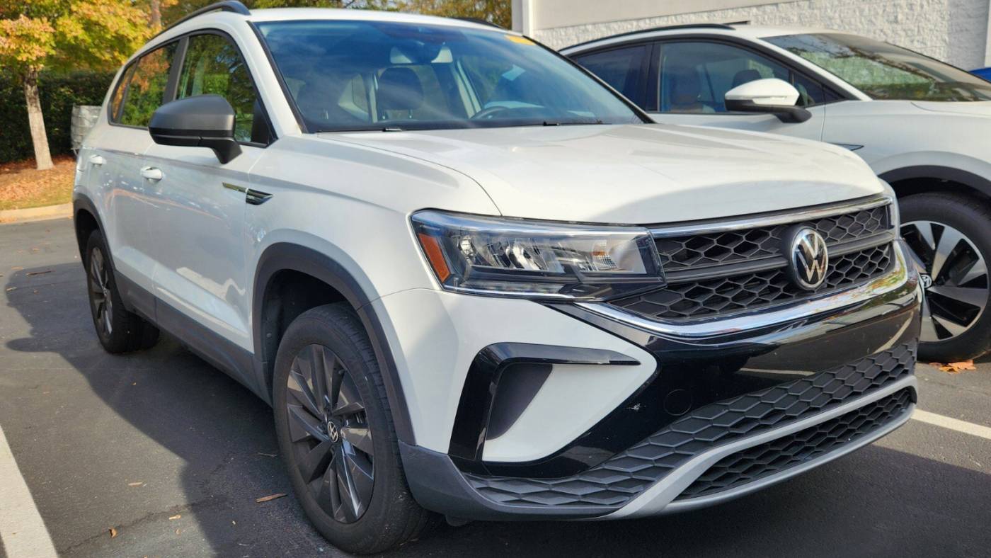 2022 volkswagen taos s