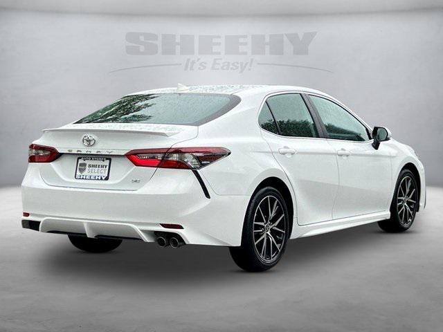 2024 toyota camry se