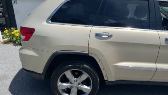 2011 jeep grand cherokee limited