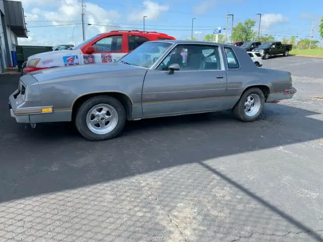 1985 cutlass 442