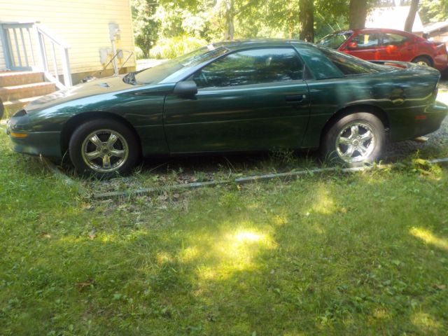 1994 chevy camaro base coupe
