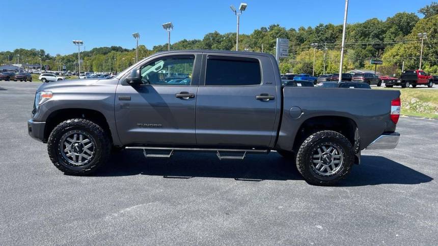 2017 toyota tundra sr5