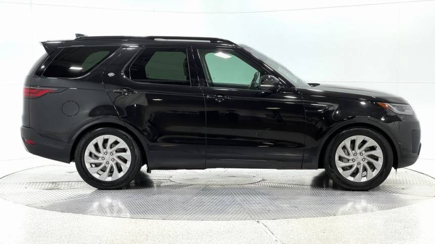 2022 land rover discovery p300 s