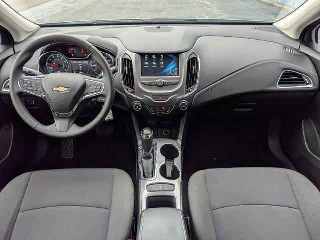 used 2017 chevrolet cruze lt sedan north jackson, oh 44451 for sale in north jackson, ohio