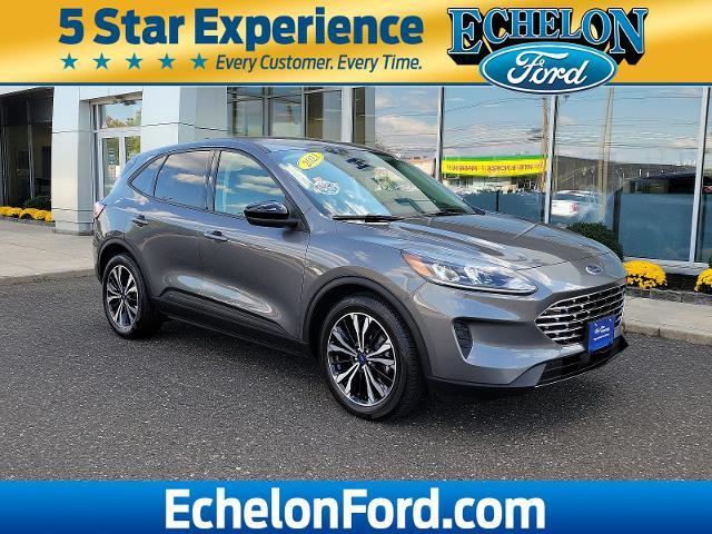 2021 ford escape se