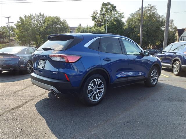 2022 ford escape sel