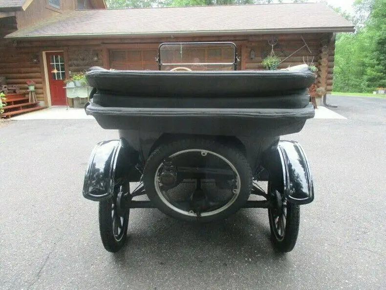 1918 ford model t 4 door convertible