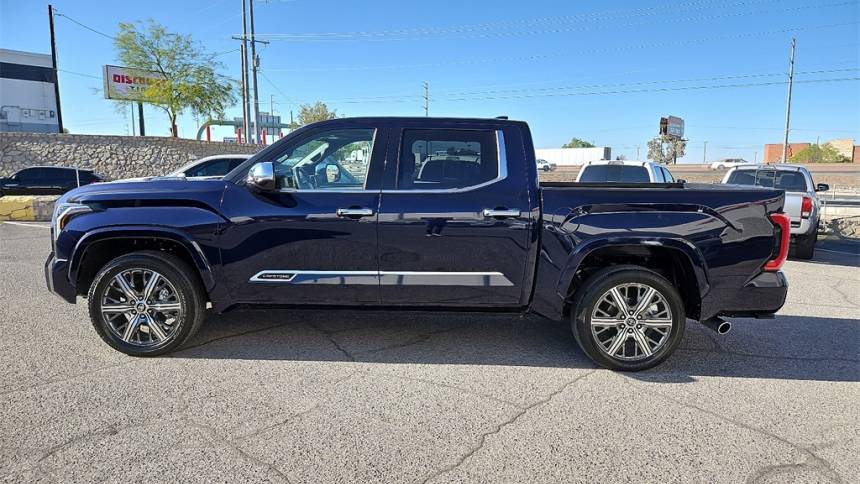 2023 toyota tundra capstone hv