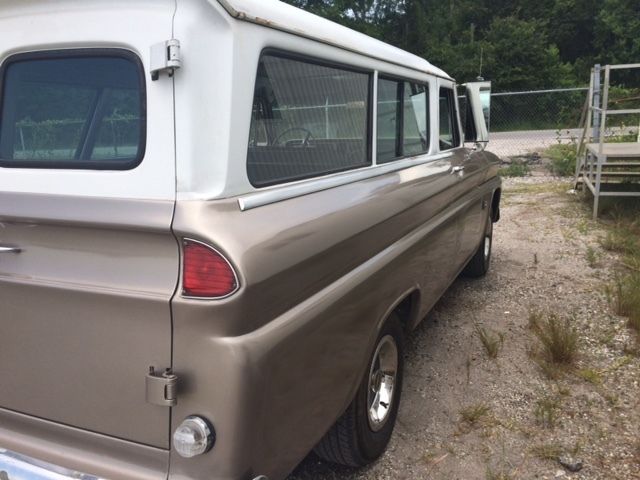 1966 suburban