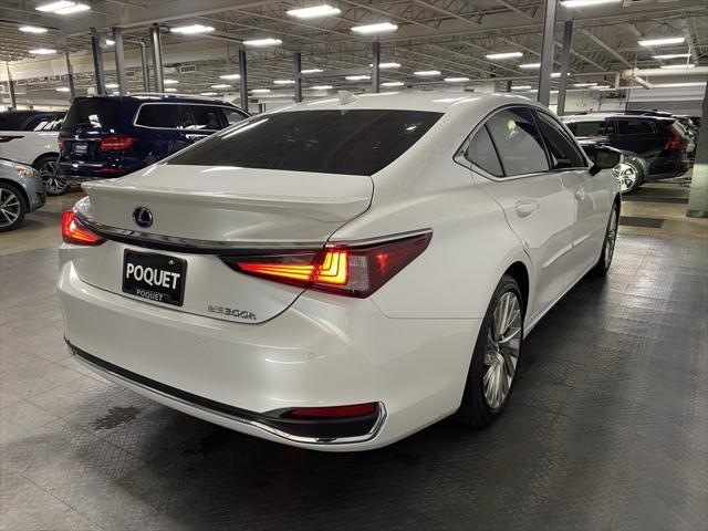2022 lexus es 300h ultra luxury