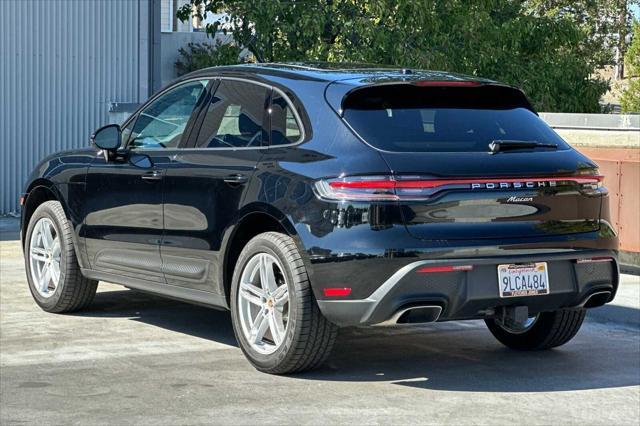 2024 porsche macan base