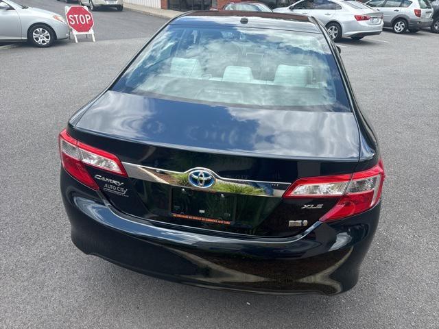 2014 toyota camry hybrid xle