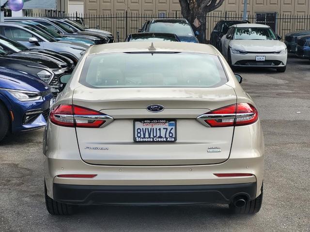 2019 ford fusion sel