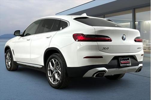 2022 bmw x4