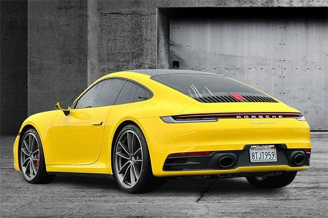2020 porsche 911 carrera s