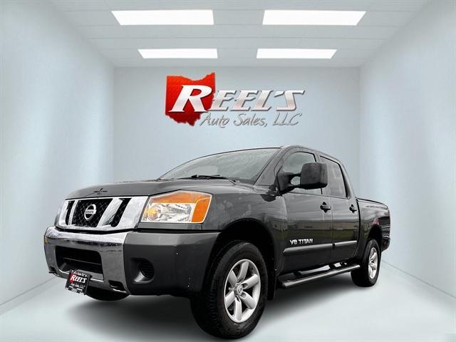2012 nissan titan sv