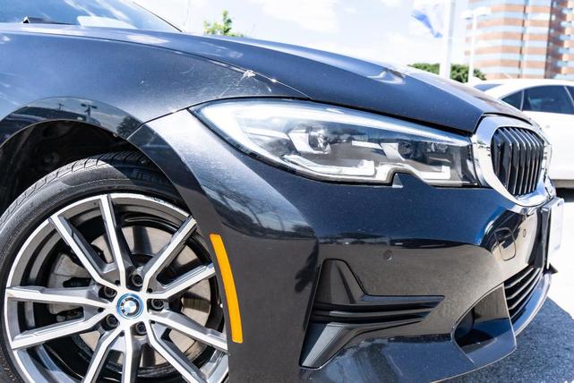 2022 bmw 330e xdrive
