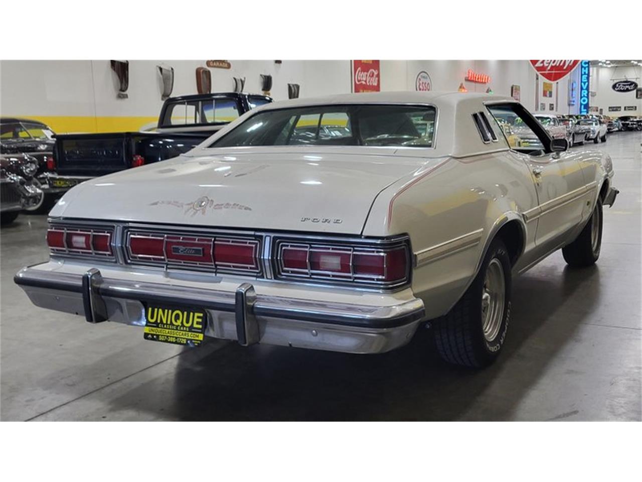 1975 ford torino