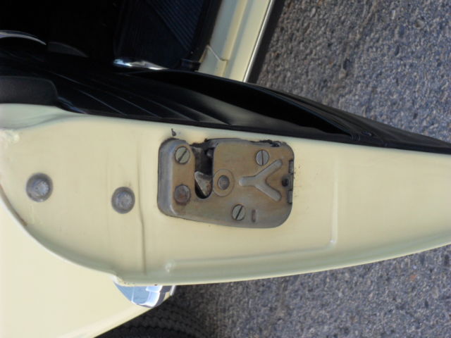 triumph 1969 tr 6 jasmine yellow #34 orig paint first year