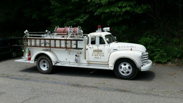 1953 chevy fire truck
