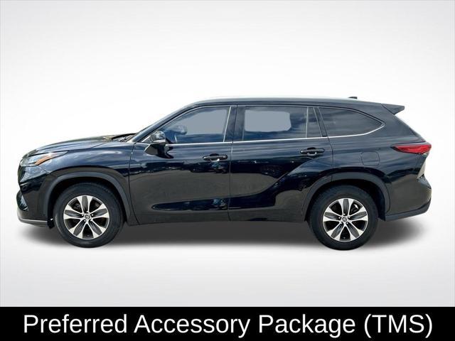 2022 toyota highlander xle