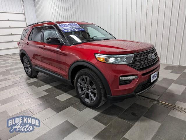 2022 ford explorer xlt