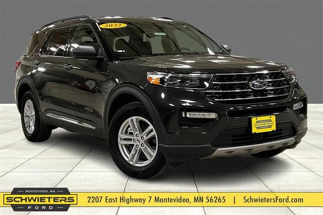 2022 ford explorer xlt
