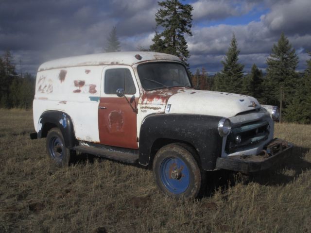 1957 international harvester s-120 4x4 panel civil defense 14,922 miles