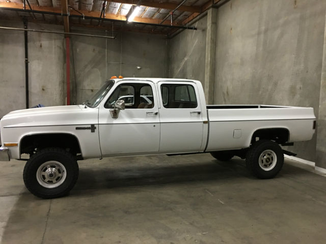 1988 chevrolet k30 (v30) crew cab 4x4 3+3 model-single rear wheel-low miles