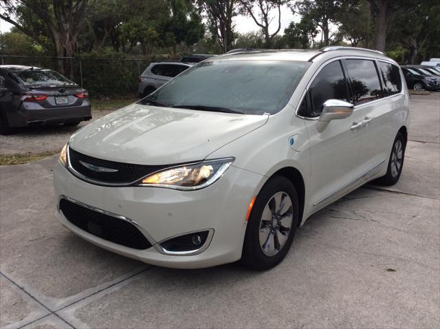 2020 chrysler pacifica hybrid limited