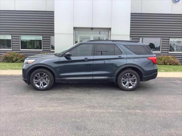 2022 ford explorer xlt