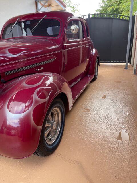 1937 plymouth deluxe red